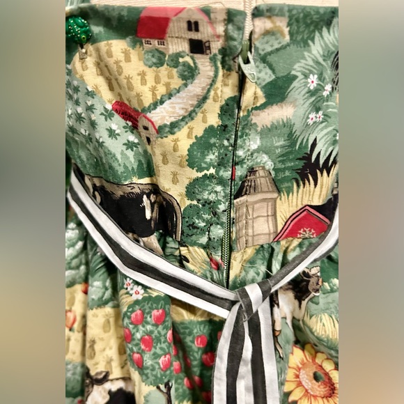 Handmade Toddler Girls Dress Sleeveless Farmyard Cows Size 2T/3T No Tags - Picture 6 of 9